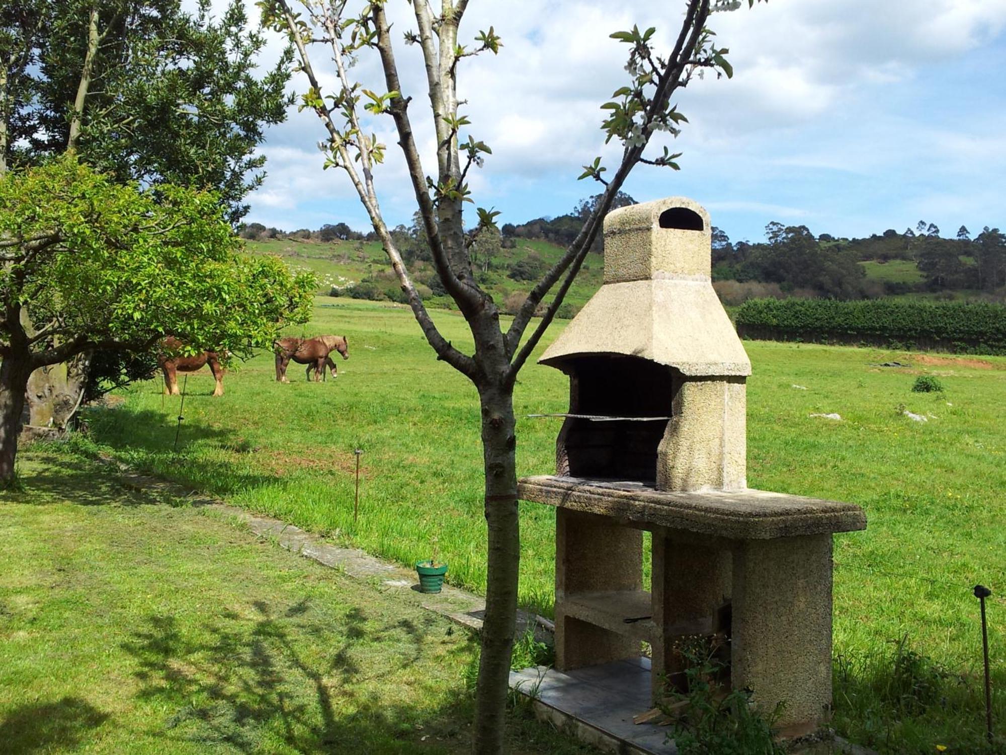 Posada La Roblera Orena Exteriör bild
