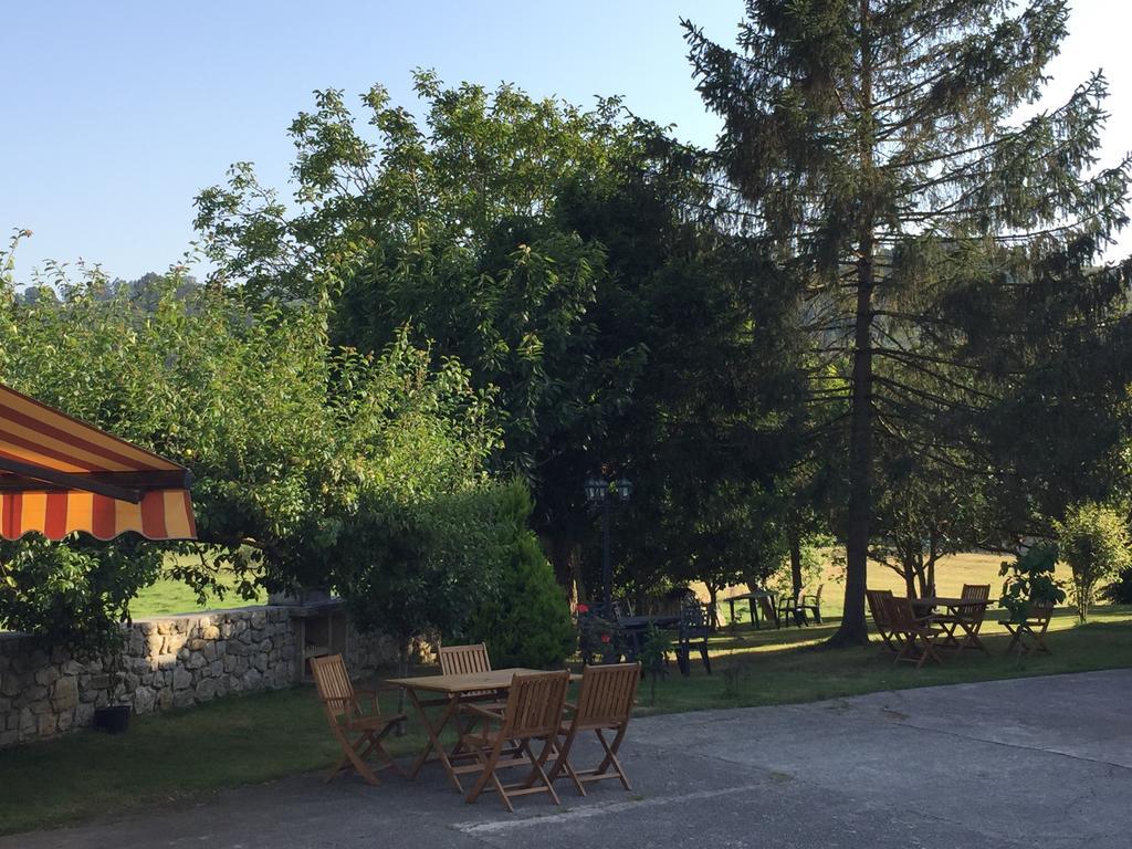 Posada La Roblera Orena Exteriör bild
