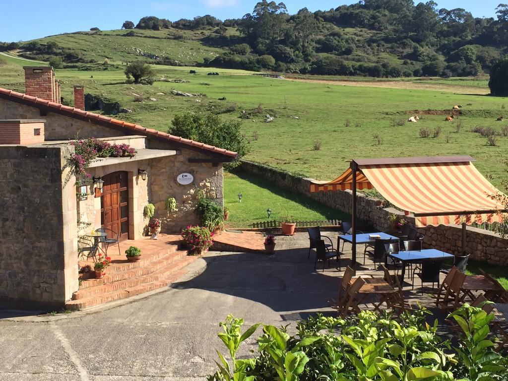 Posada La Roblera Orena Exteriör bild