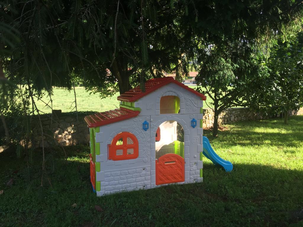 Posada La Roblera Orena Exteriör bild